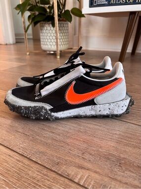 Nike Waffle Racer Crater in 'Photon Dust Crimson'